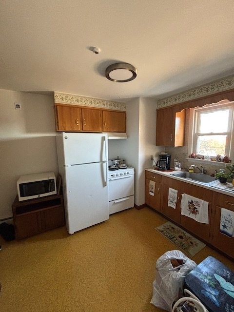 110 1st St #5 - Photo 3 of 8