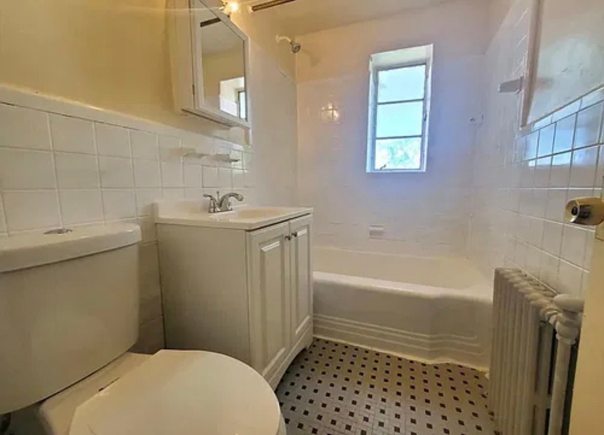 716 Sanford Ave #10C - Photo 2 of 4