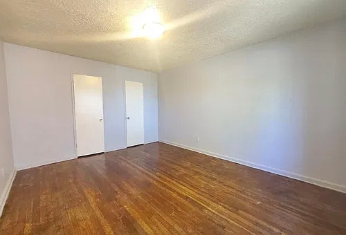 716 Sanford Ave #10C - Photo 3 of 4