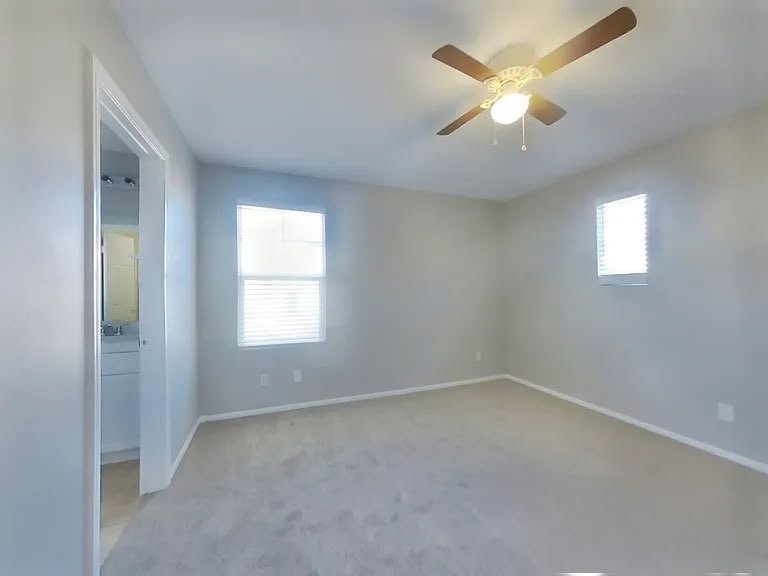 33048 Cobblestone Cir - Photo 3 of 13