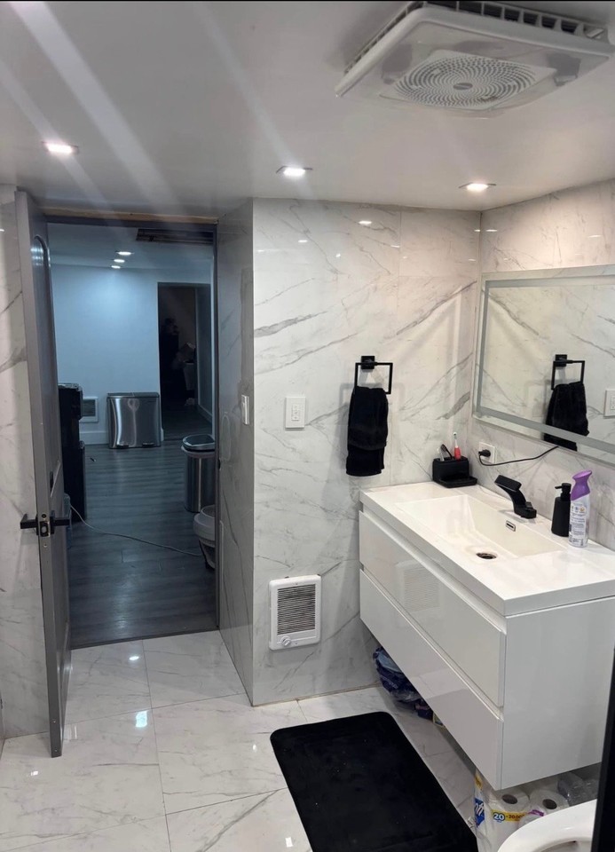 107 Summer St #B - Photo 5 of 11