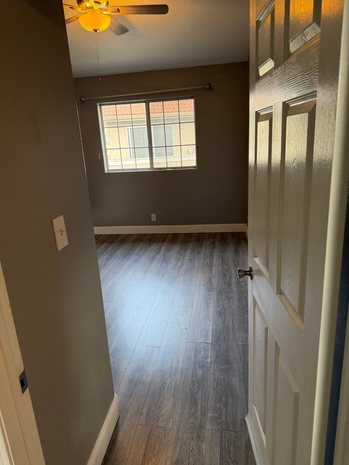 1524 E Spruce St - Photo 5 of 8
