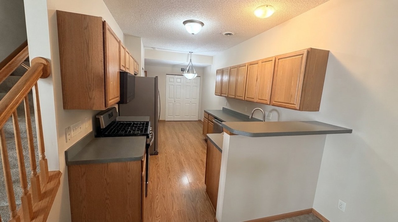 11151 204th St W - Photo 2 of 17