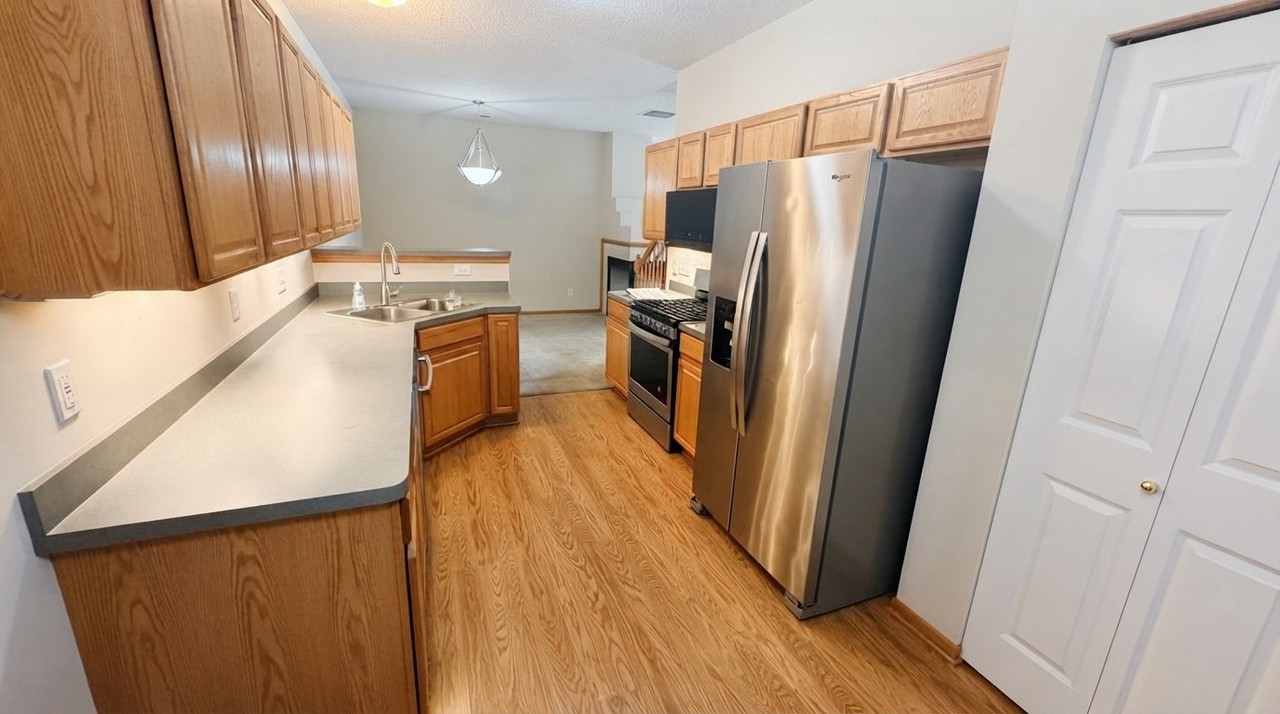 11151 204th St W - Photo 5 of 17