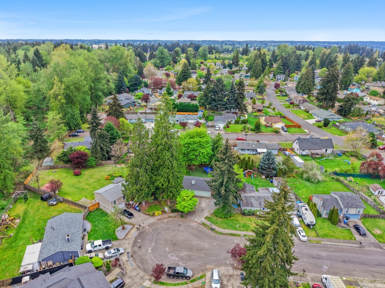 2904 14th St Se - Photo 4 of 34