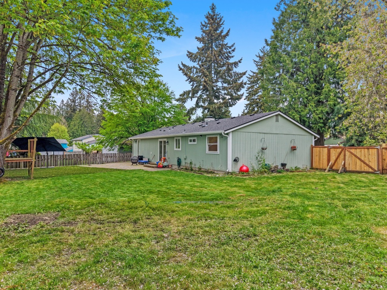2904 14th St Se - Photo 5 of 34