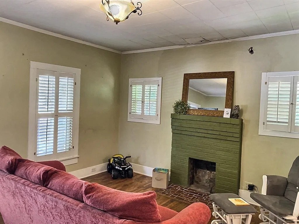 1522 Oak St Nw - Photo 4 of 19