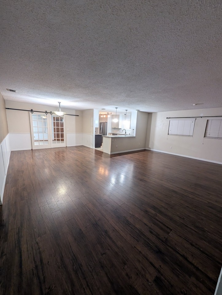 15 Bradmore Ln - Photo 2 of 13