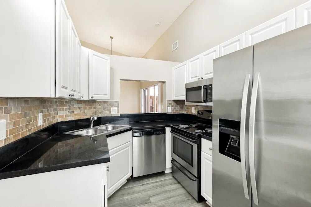 22251 Sw 101st Avenue Rd - Photo 4 of 12