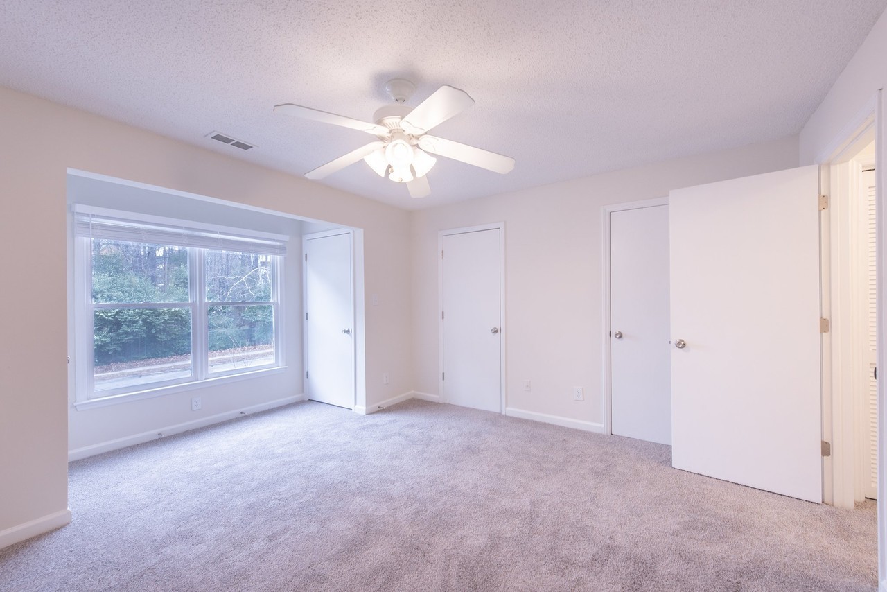 710 S Lasalle St #710 - Photo 3 of 5