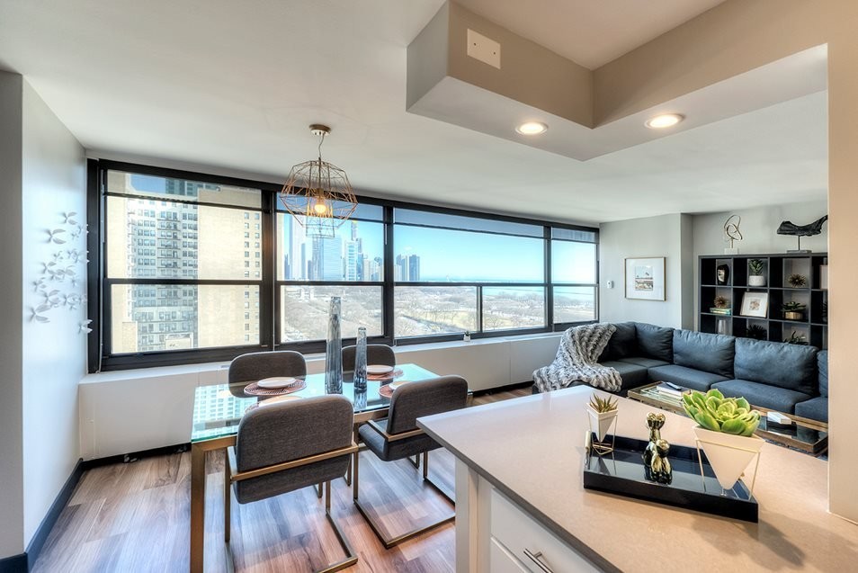 1138 S Michigan Ave - Photo 4 of 15
