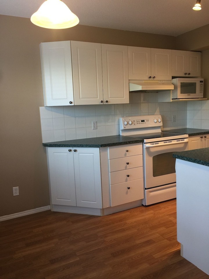 11169 Hidden Valley Dr Nw - Photo 2 of 9