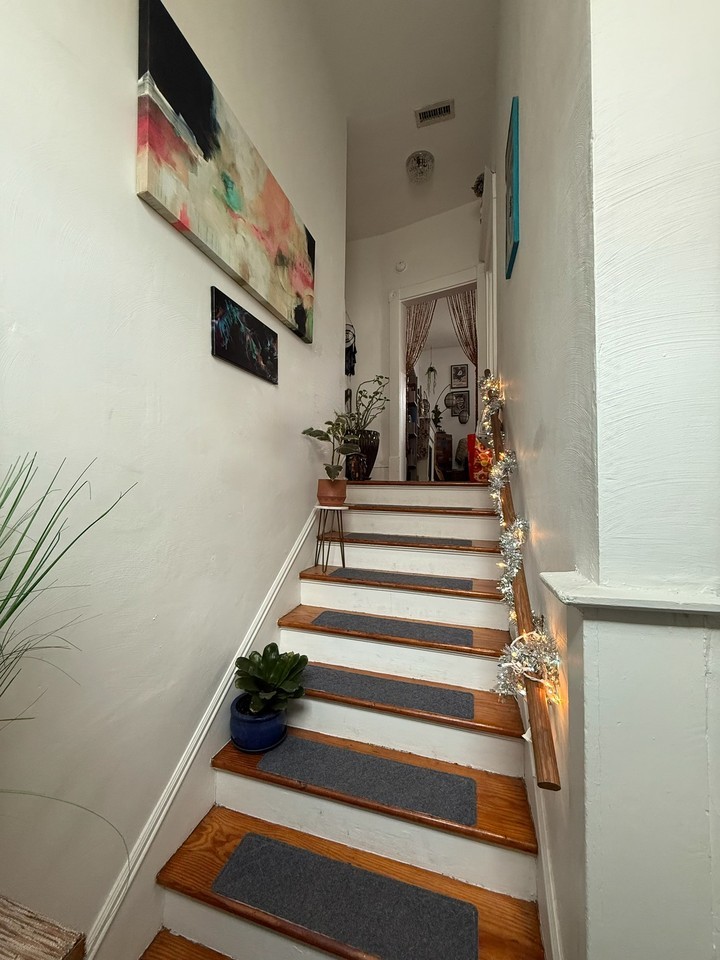 422 Woods Ave Sw #B - Photo 3 of 41