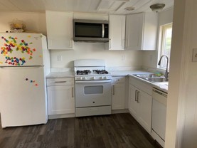1007 Santiago Ave #B - Photo 1 of 1
