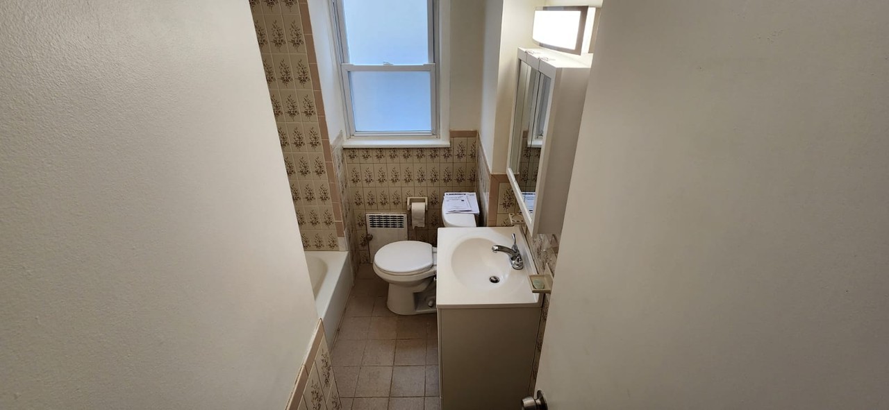 104 Beaumont Pl #1 - Photo 6 of 16