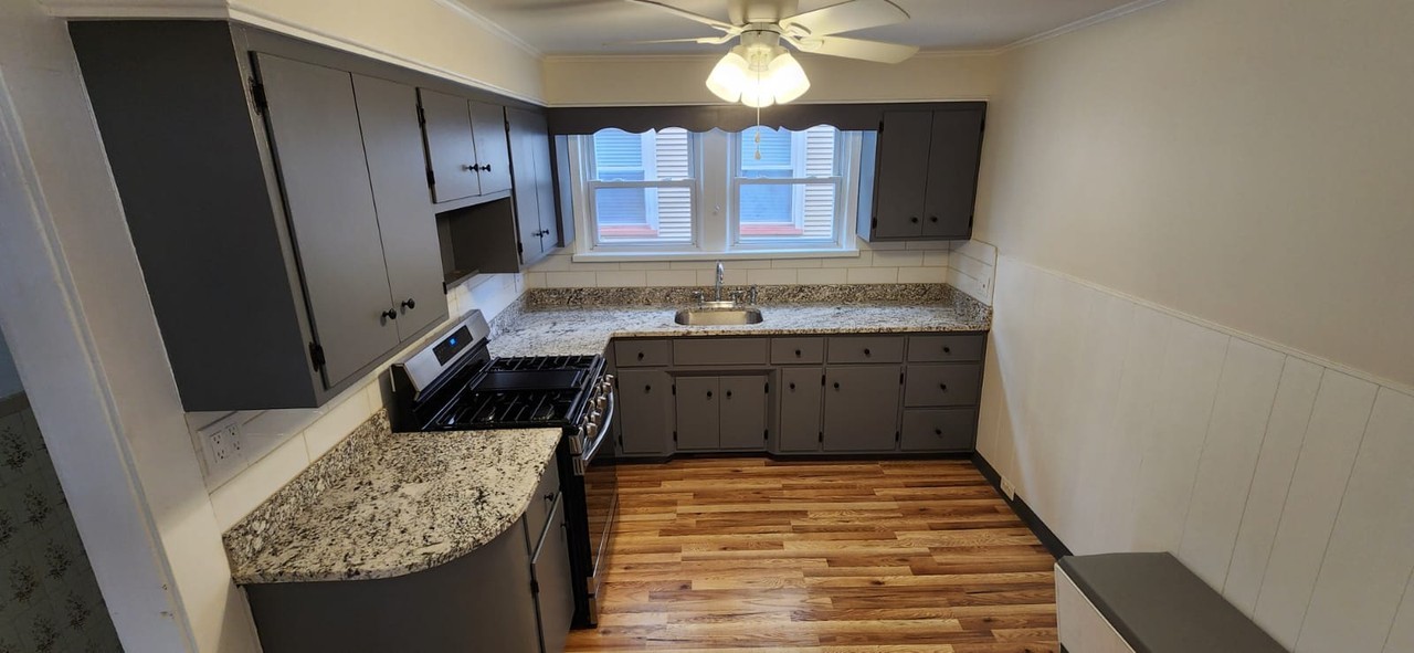 104 Beaumont Pl #1 - Photo 7 of 16