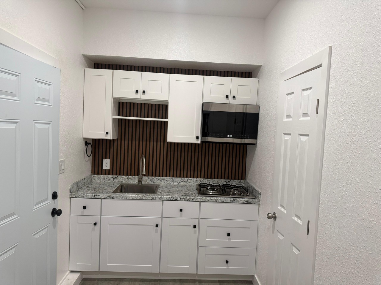 318 Marie Ln - Photo 3 of 4