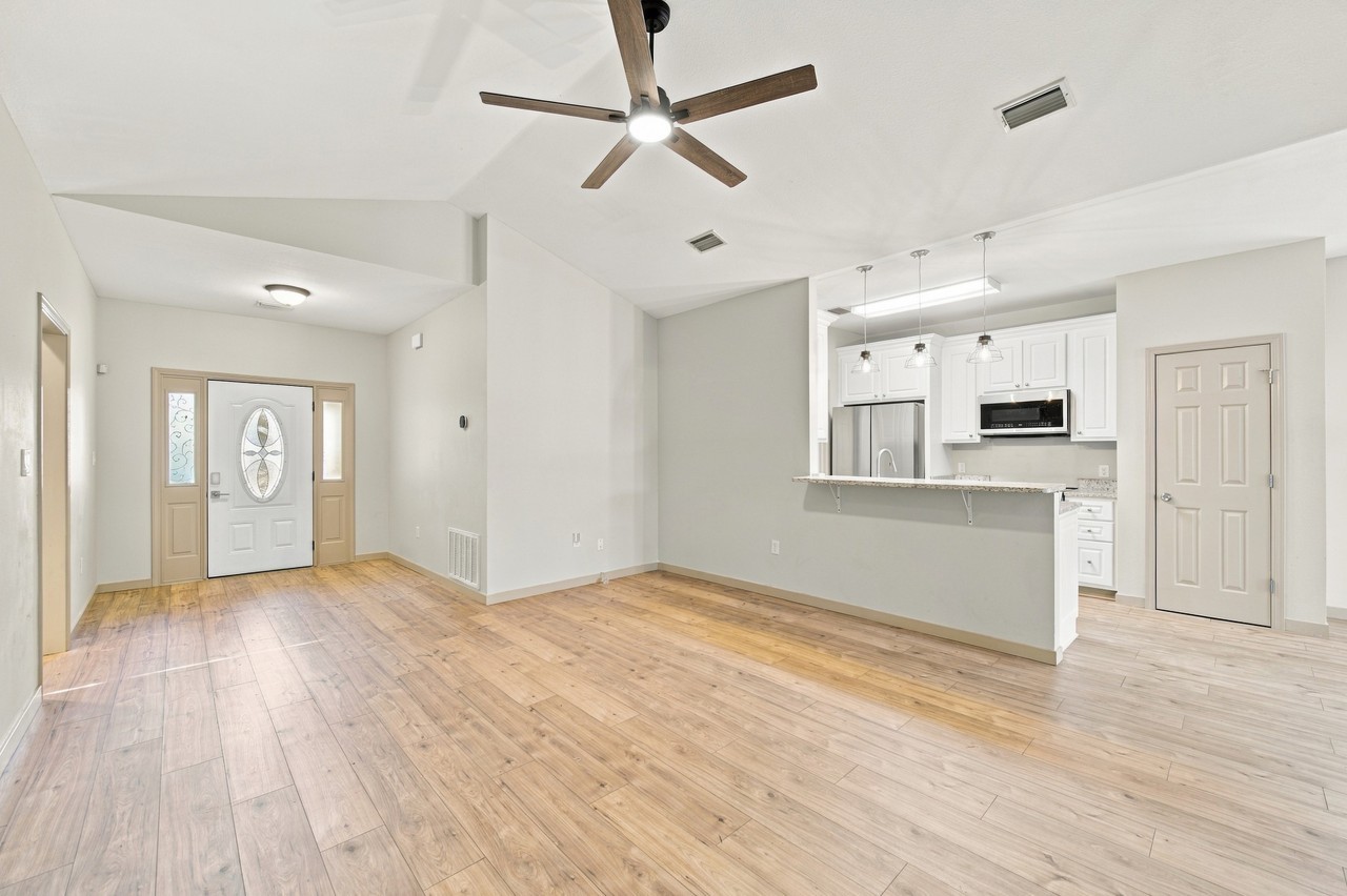 610 Second St #NA - Photo 4 of 21