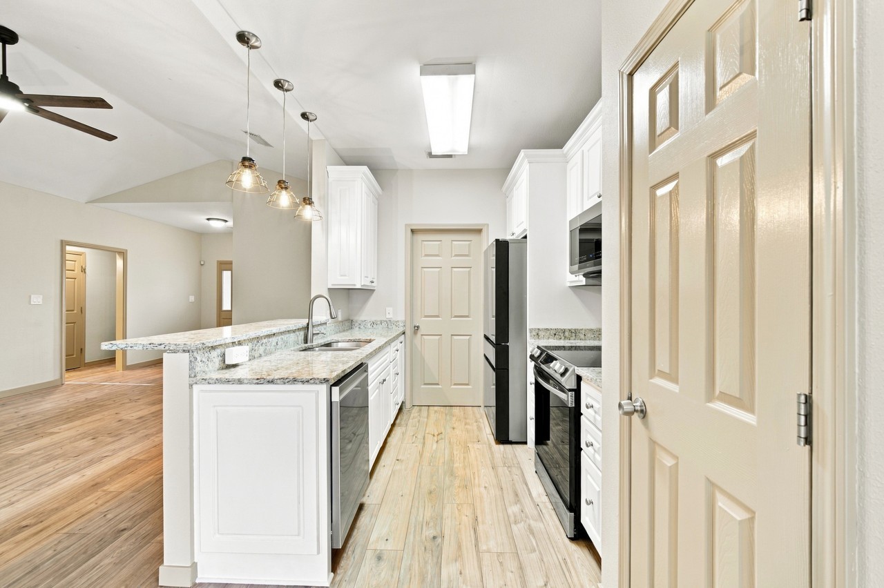 610 Second St #NA - Photo 6 of 21