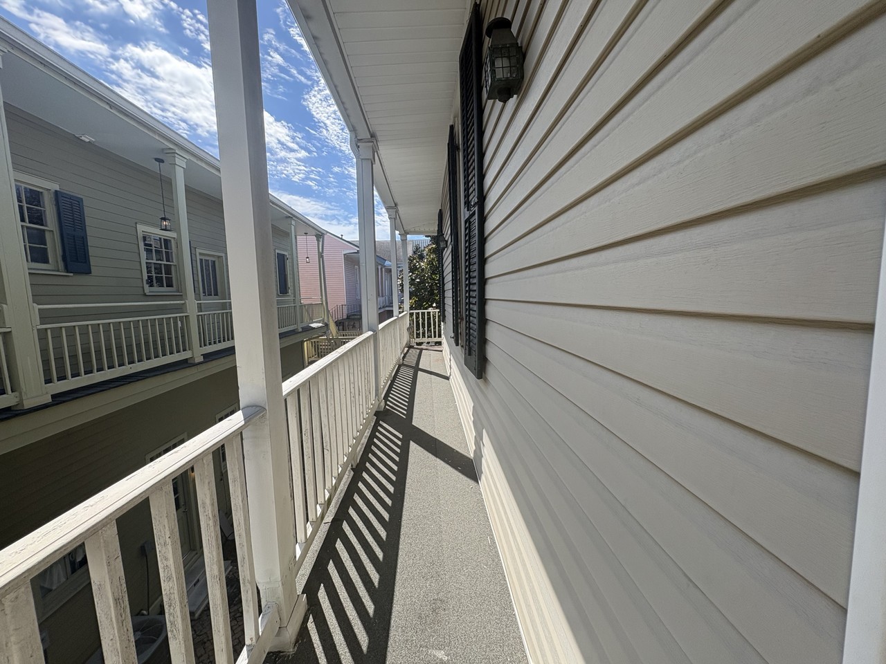 1526 Saint Mary St #B - Photo 5 of 15