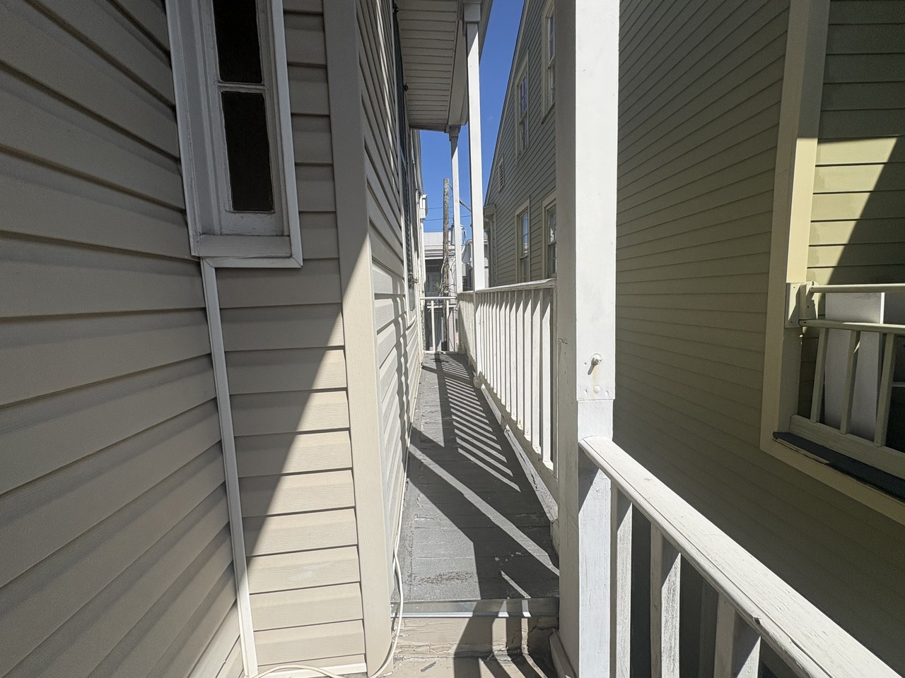 1526 Saint Mary St #B - Photo 6 of 15