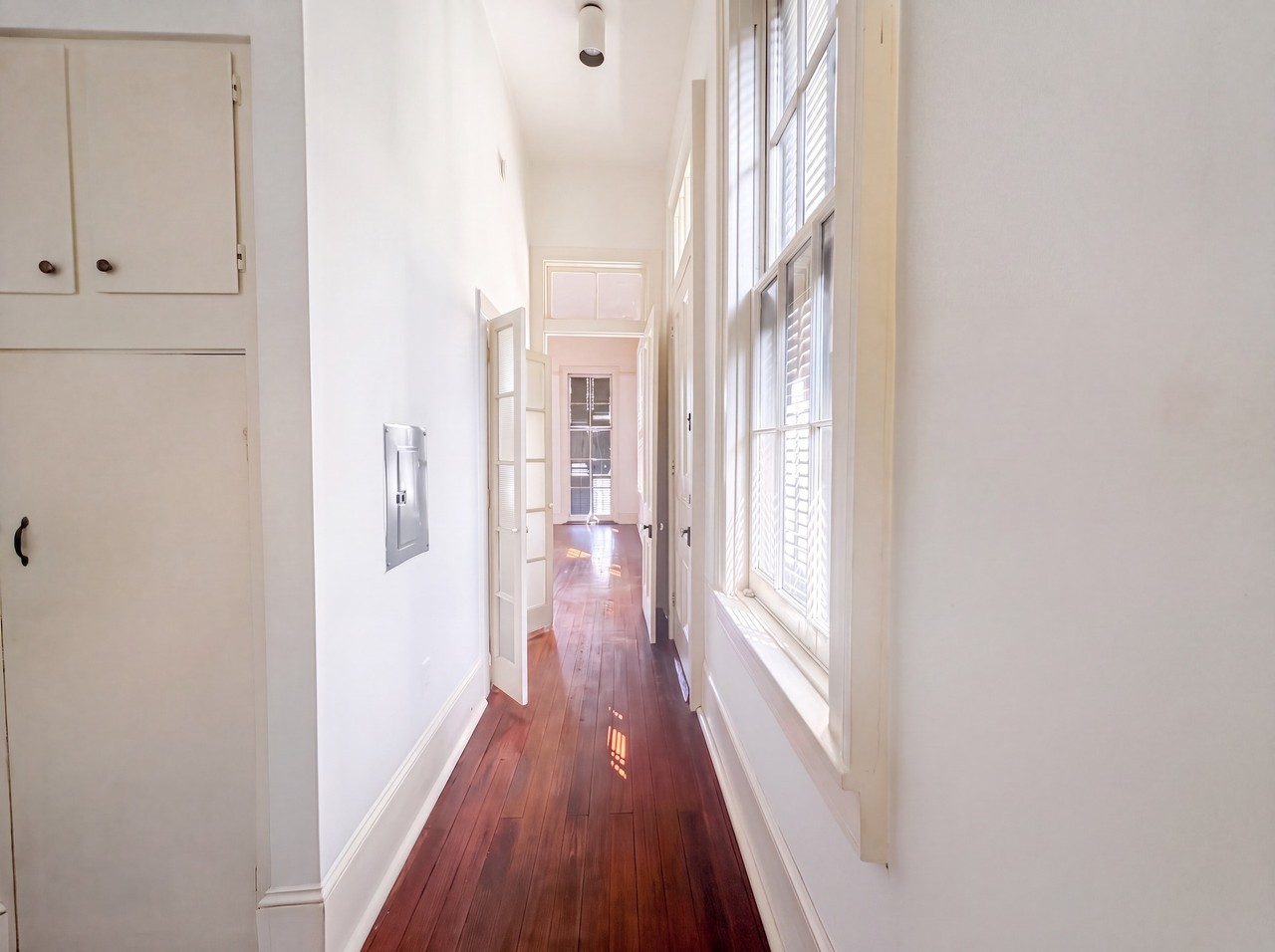 1526 Saint Mary St #B - Photo 7 of 15