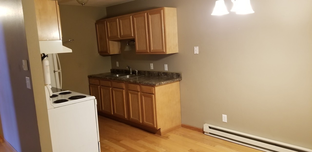106 E Shelly St #1 - Photo 5 of 5