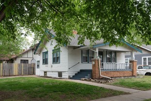 557 S Chautauqua Ave #1 - Photo 1 of 1