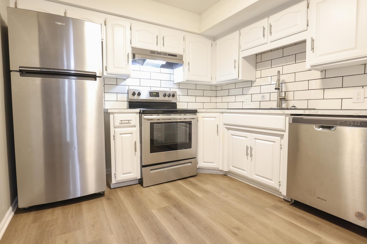 5820 Erskine St #5828-10 - Photo 2 of 34