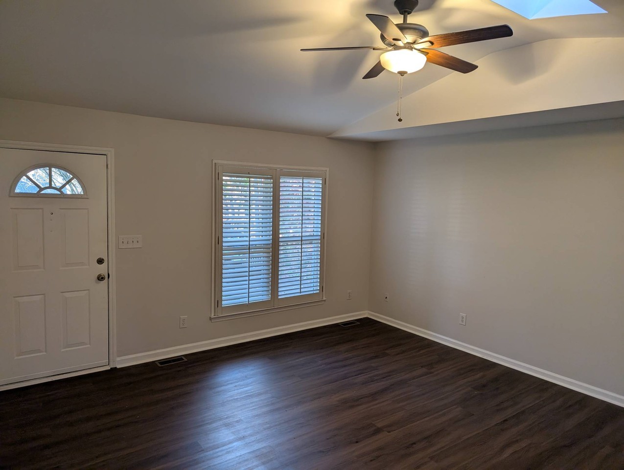 116 N Oakland Dr #1 - Photo 3 of 20