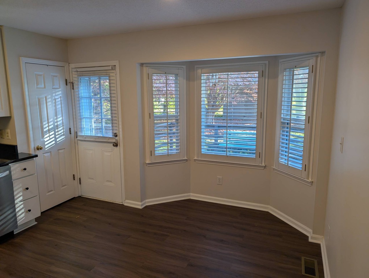 116 N Oakland Dr #1 - Photo 6 of 20