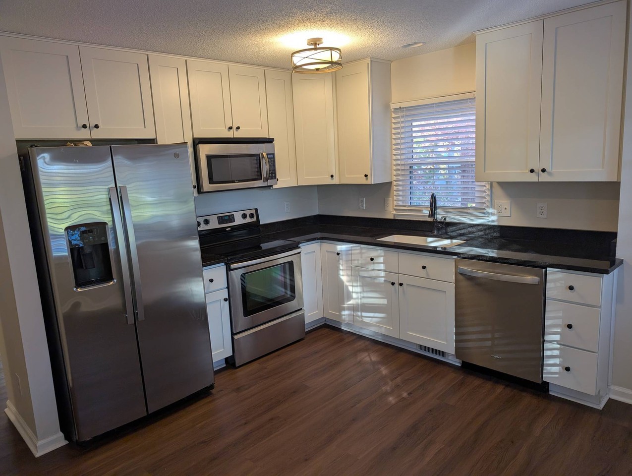 116 N Oakland Dr #1 - Photo 7 of 20
