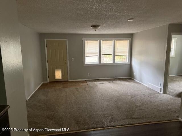 454 Washington St - Photo 4 of 16