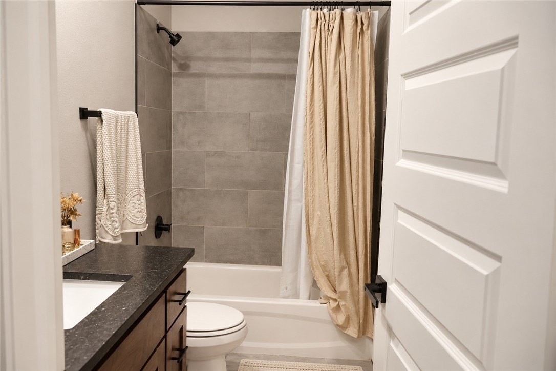 2001 N Shady Ave #2 - Photo 6 of 14