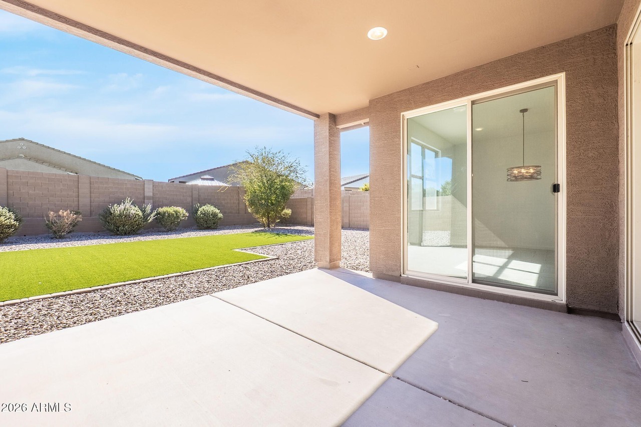 40397 W Williams Way - Photo 3 of 23