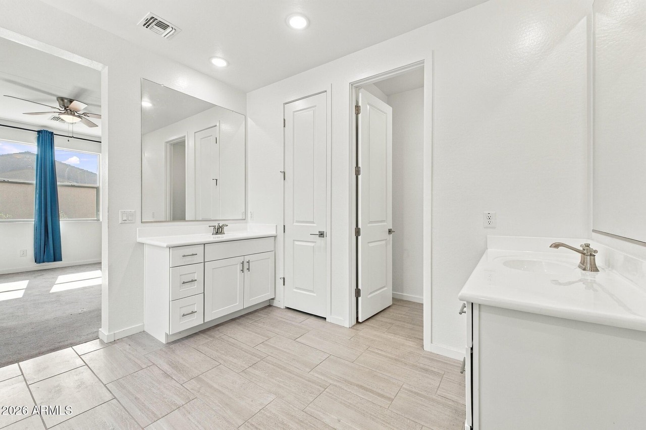 40397 W Williams Way - Photo 4 of 23