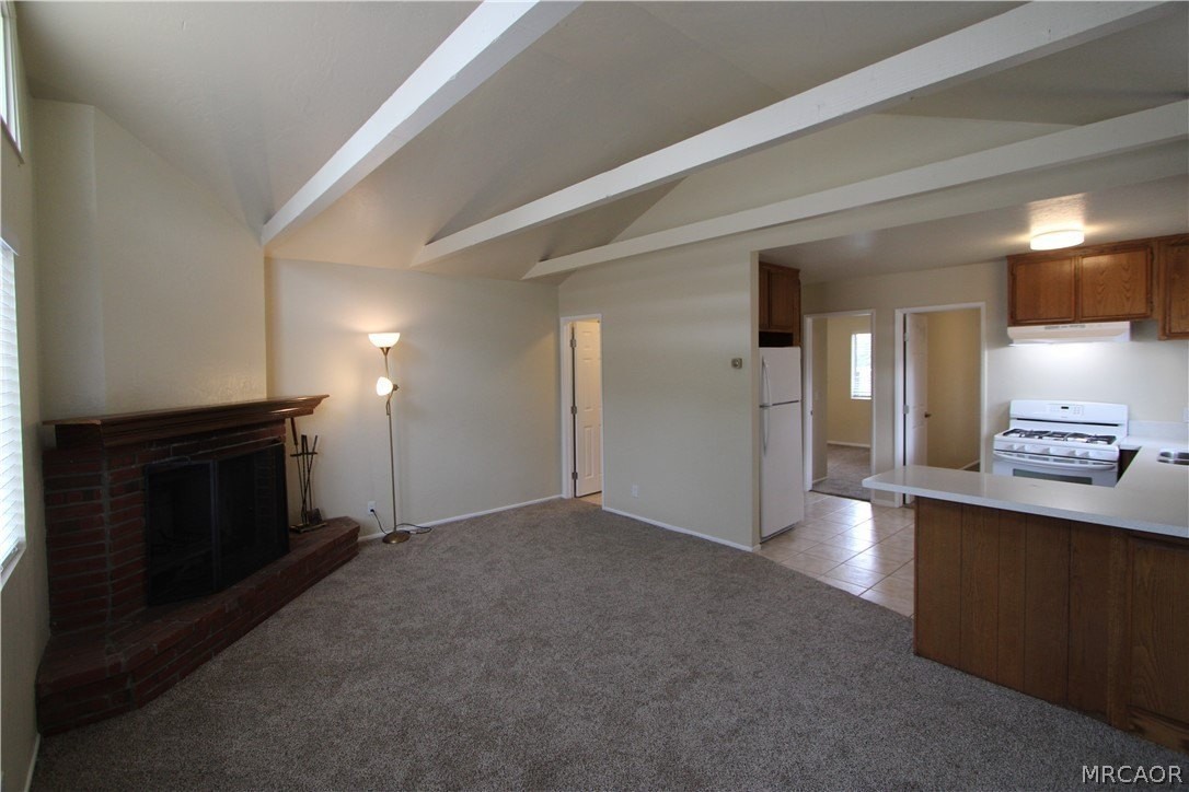 2105 1st Ln - Photo 2 of 15