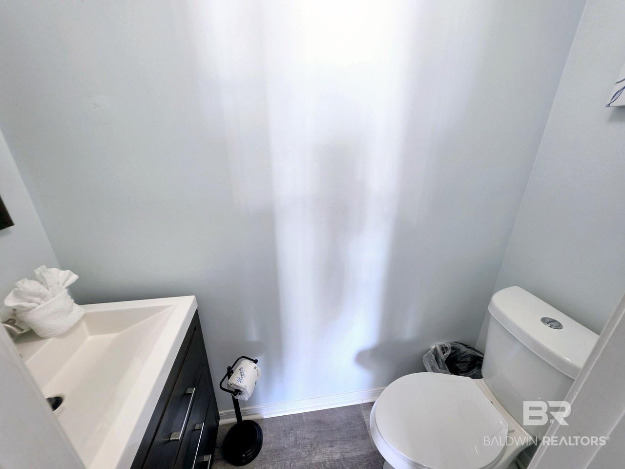 1474 W Beach Blvd #1 - Photo 7 of 19