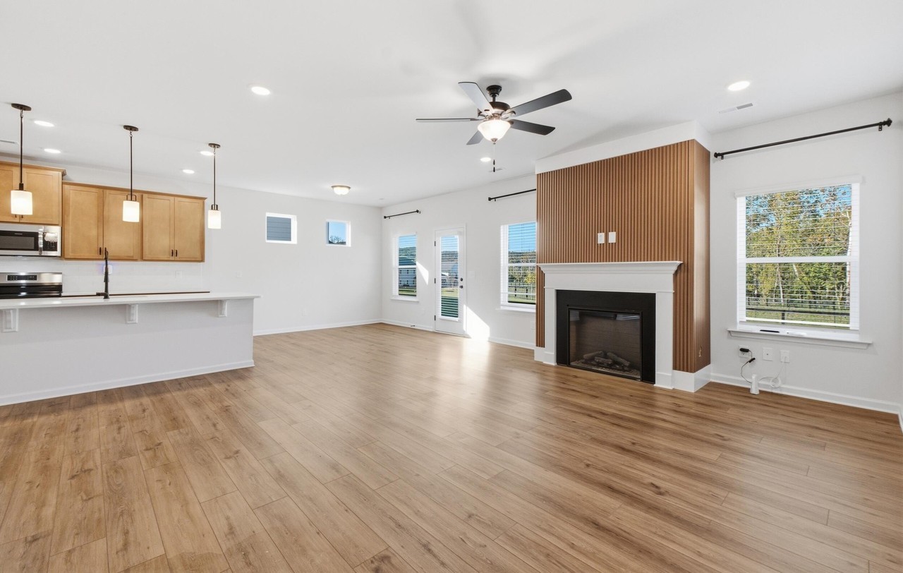 11041 Valmont Way - Photo 2 of 31