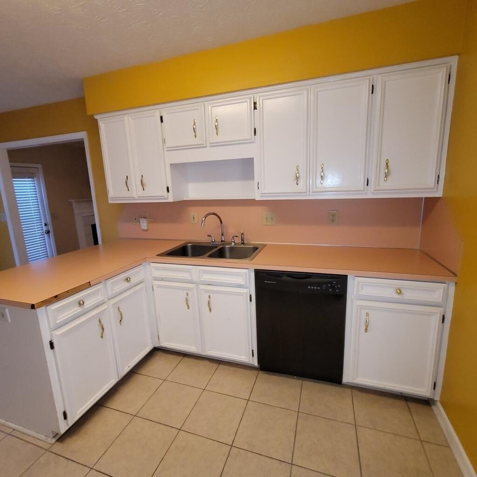 532 Paula Ct - Photo 5 of 8
