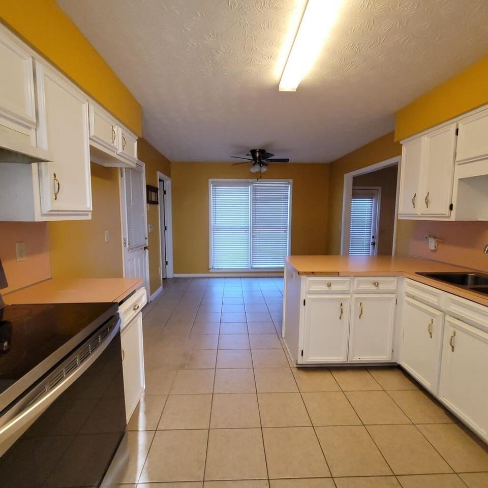 532 Paula Ct - Photo 6 of 8
