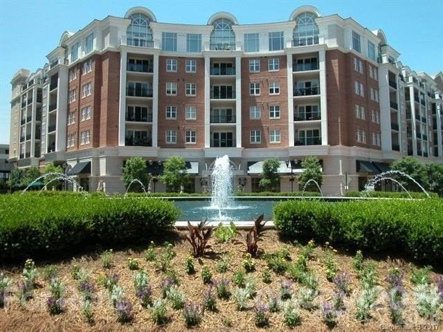 4625 Piedmont Row Dr #503