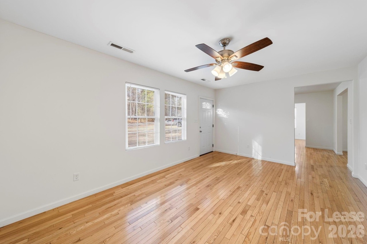 5309 Waxhaw Marvin Rd - Photo 5 of 23