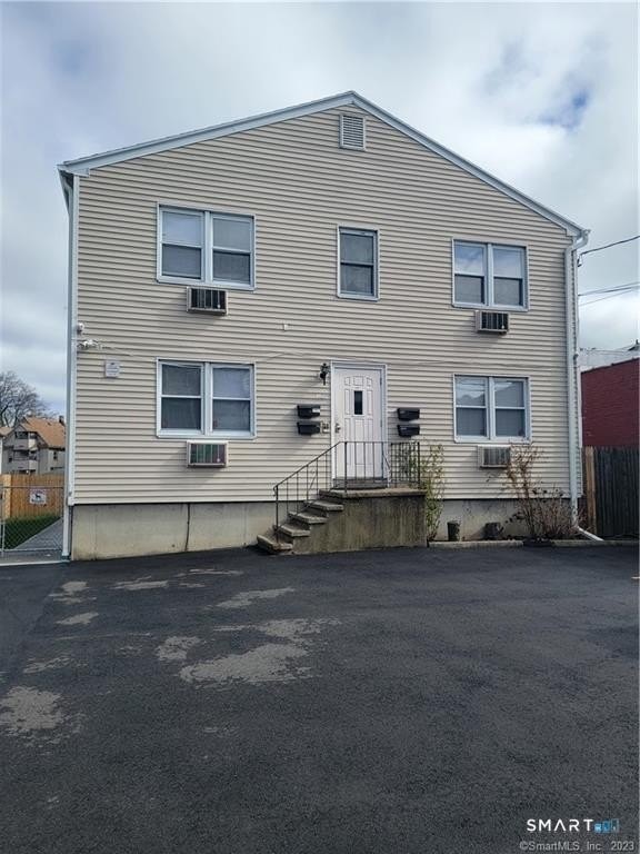 392 Lexington Ave #B - Photo 2 of 19
