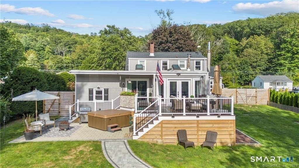 71 Woodside Ave - Photo 2 of 34