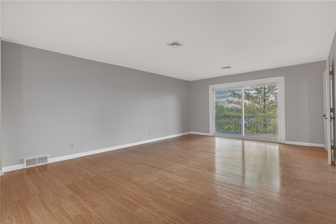 3401 Southdale Dr #7 - Photo 3 of 16