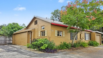 featured image of 635 S Woodland Blvd #1-2A