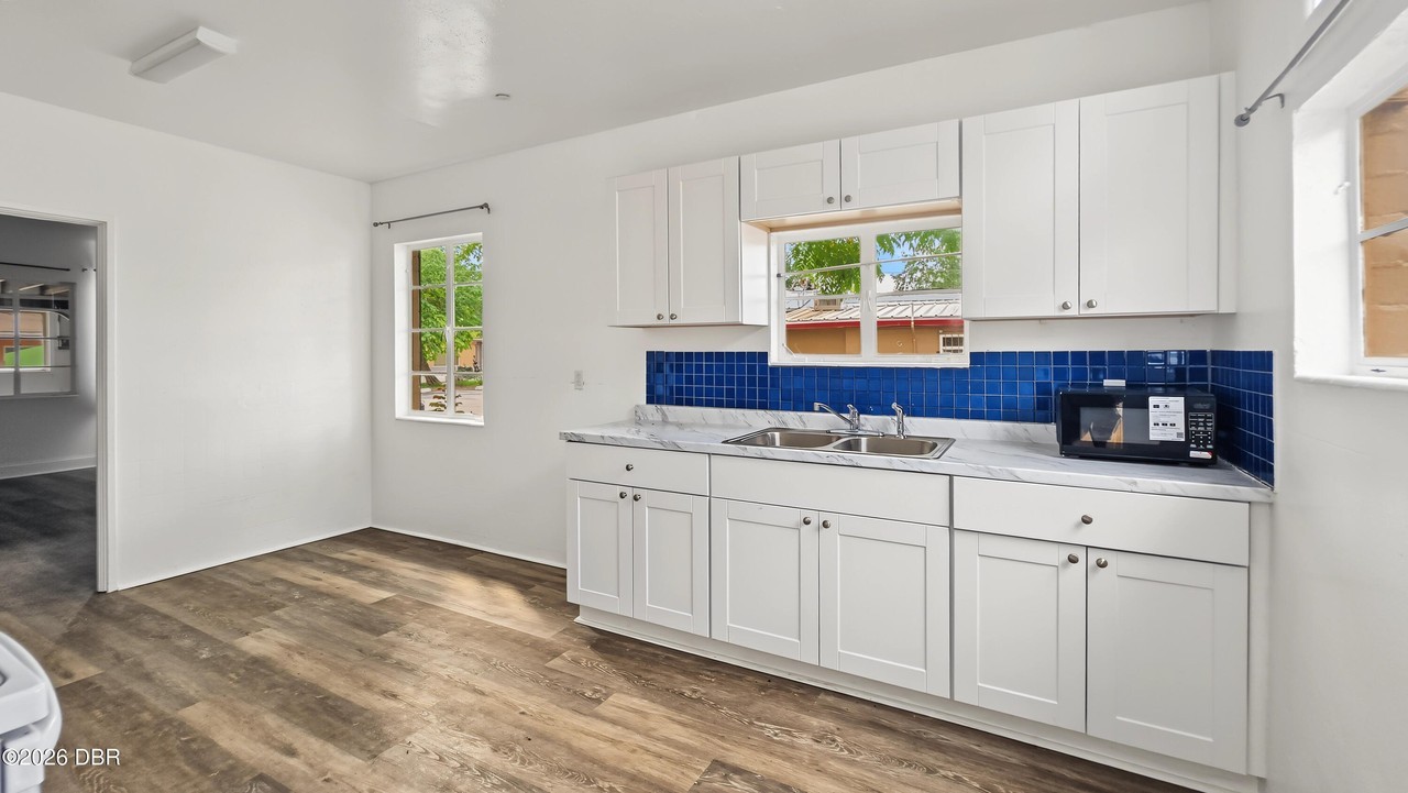 635 S Woodland Blvd #1-2A - Photo 2 of 23