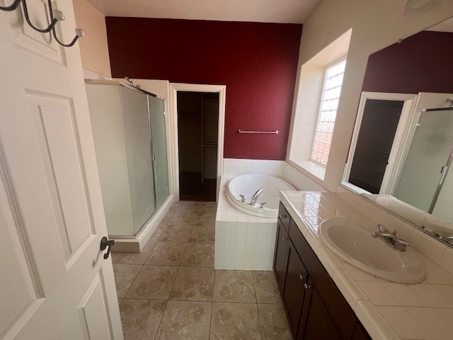 1142 Kensington Way #1 - Photo 3 of 19