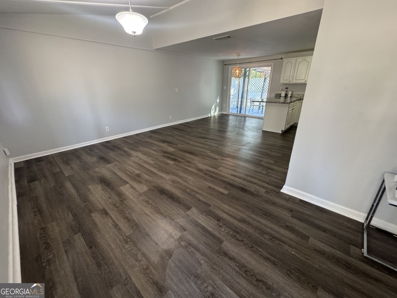 4117 Etowah Dr Se - Photo 5 of 24